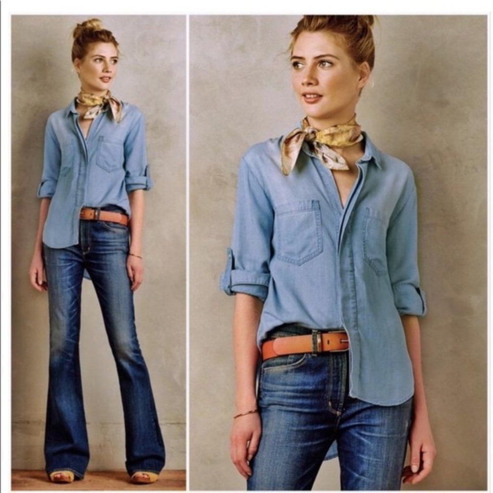 Anthro Cloth & Stone Split Tail Chambray Blouse